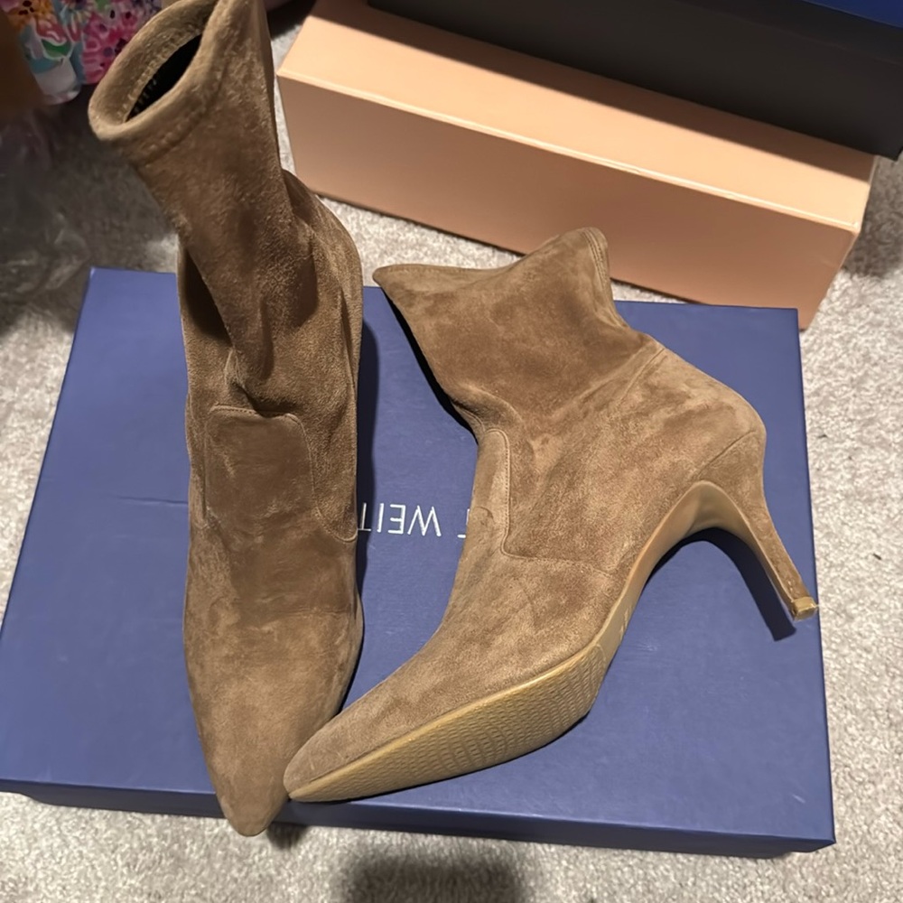 Stuart weitzman cling boots